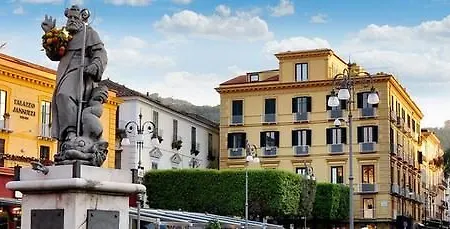 Divina House Отель типа 