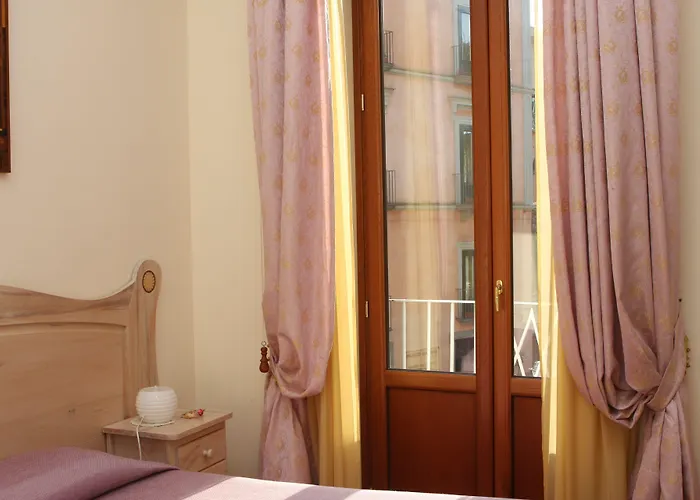 迪维纳住宿加早餐旅馆 索伦托