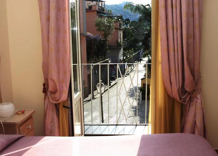 迪维纳住宿加早餐旅馆 索伦托