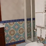 Bed & Breakfast Divina House 4*