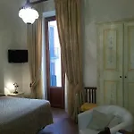 Bed & Breakfast Divina House