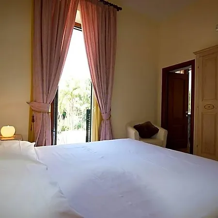 Bed and breakfast Divina House 4*