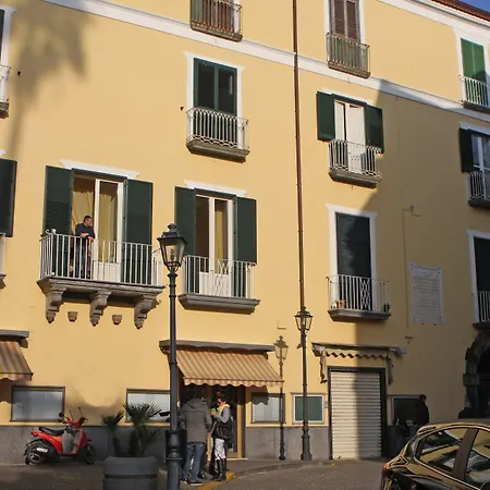 Bed & Breakfast Divina House 4*
